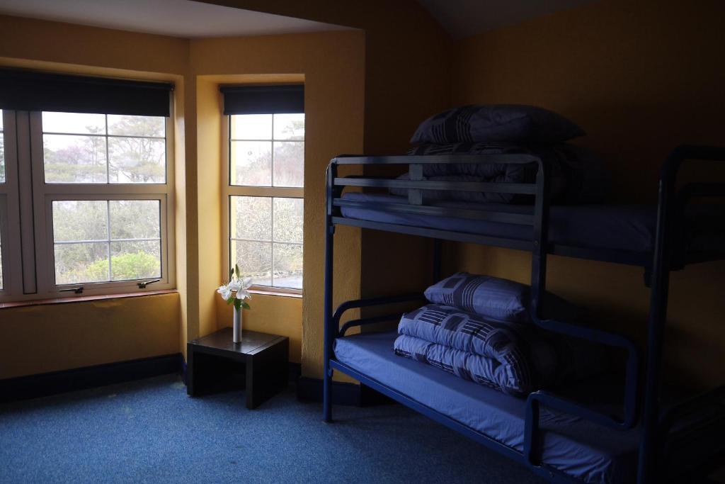 The Connemara Hostel - Sleepzone Лийнан Стая снимка