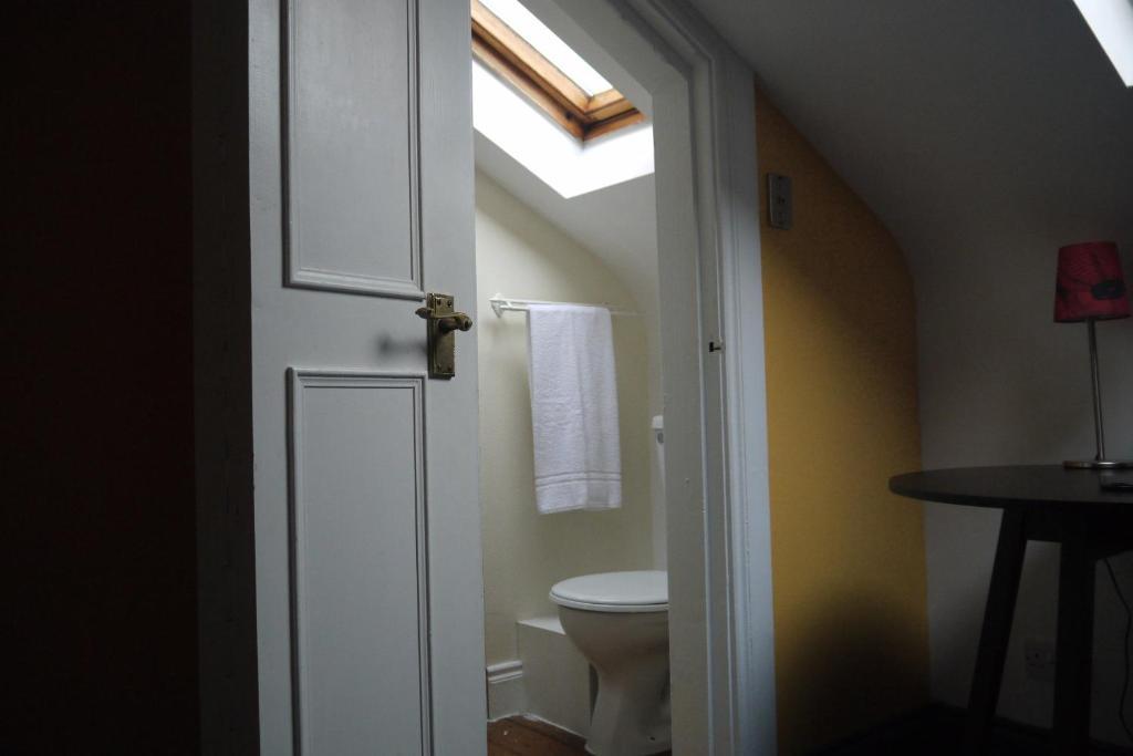 The Connemara Hostel - Sleepzone Лийнан Стая снимка
