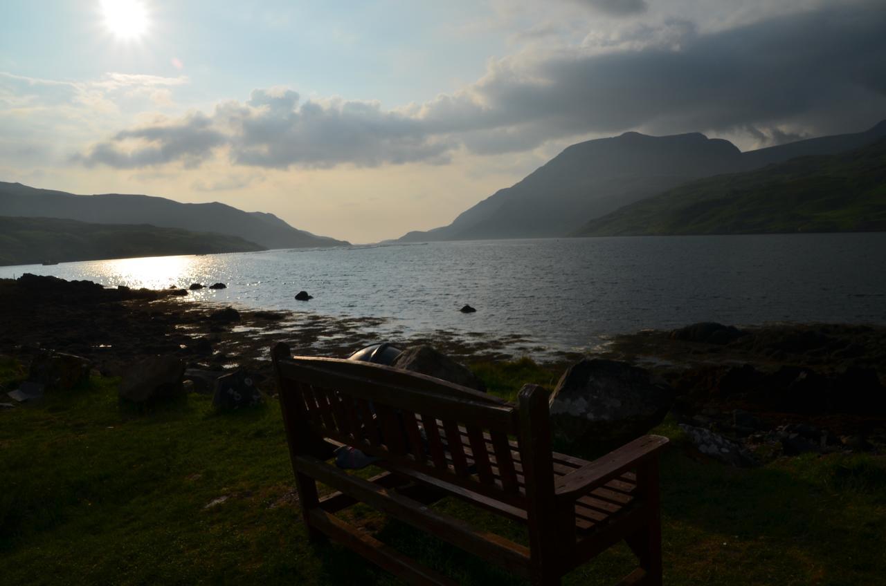 The Connemara Hostel - Sleepzone Лийнан Екстериор снимка