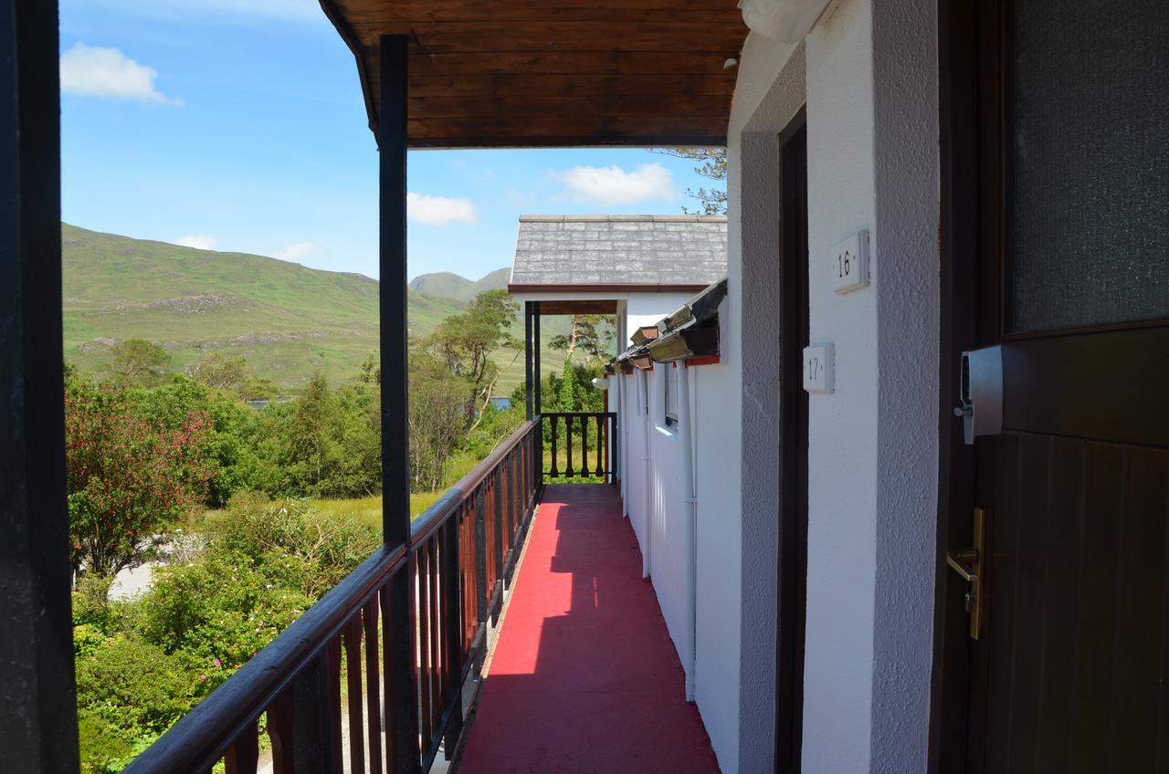 The Connemara Hostel - Sleepzone Лийнан Екстериор снимка